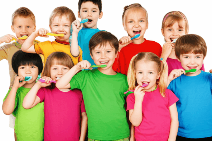 Generate a high-quality, relevant image prompt for an article about: Dental Health: 10 Stunning Kid